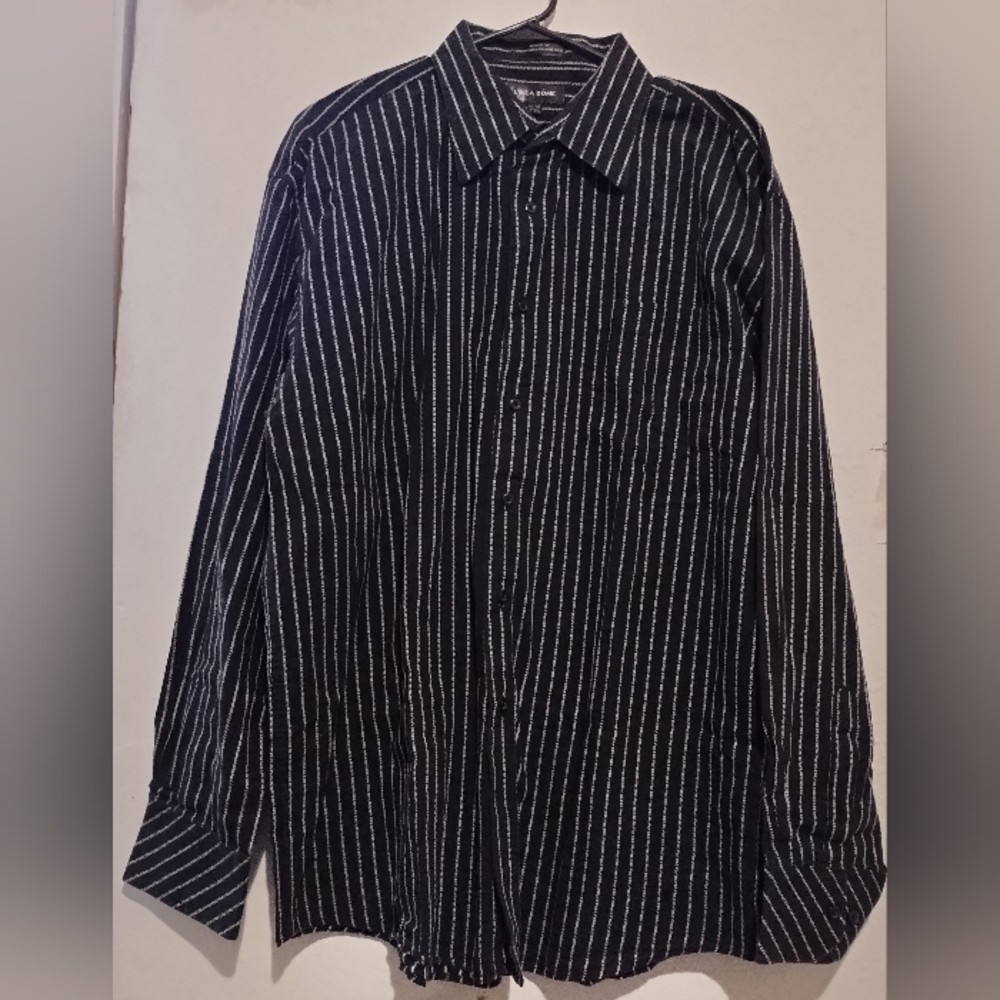 Line a Dome black and white striped shirt